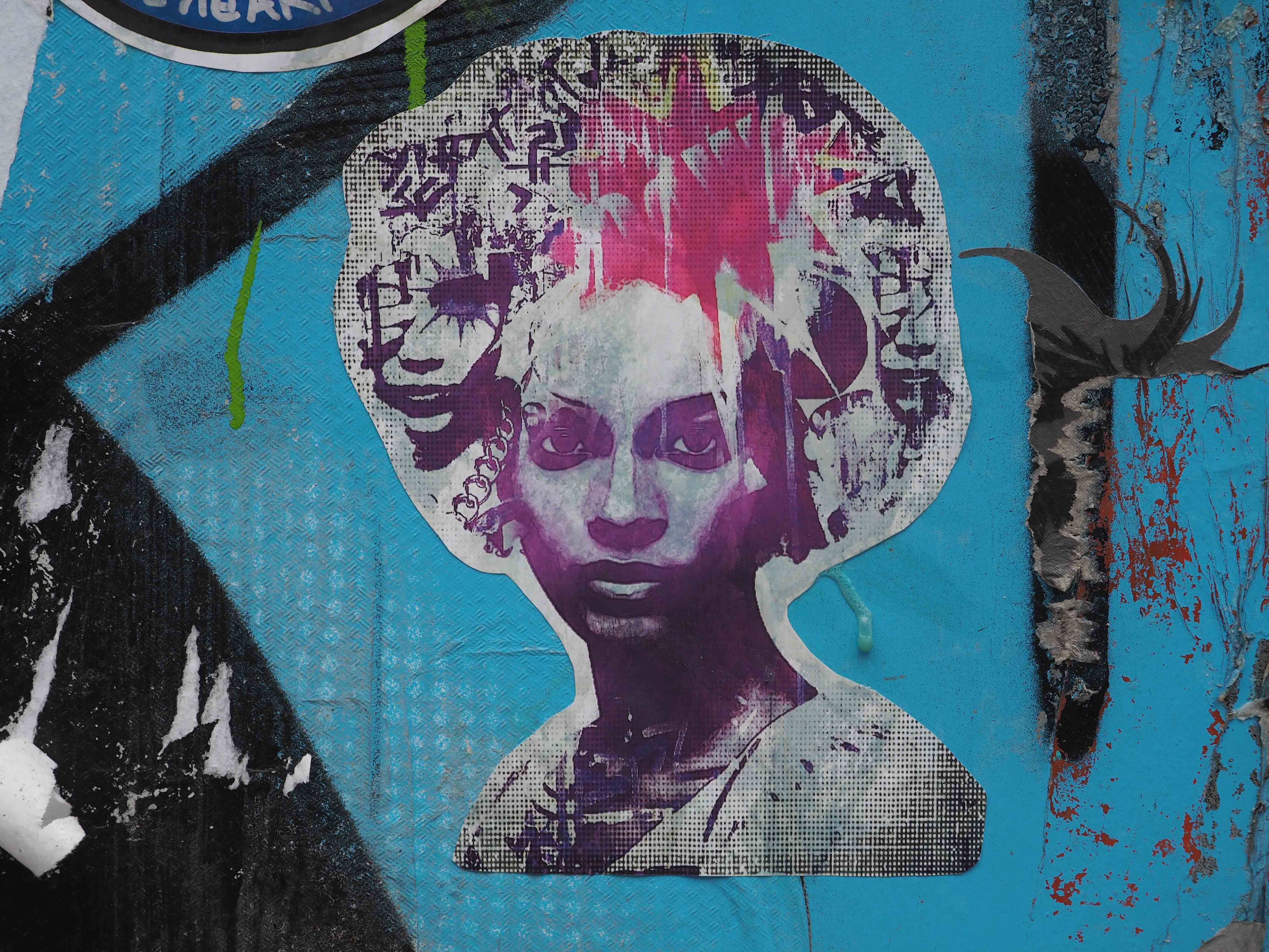 Frauenportrait von unbekannt