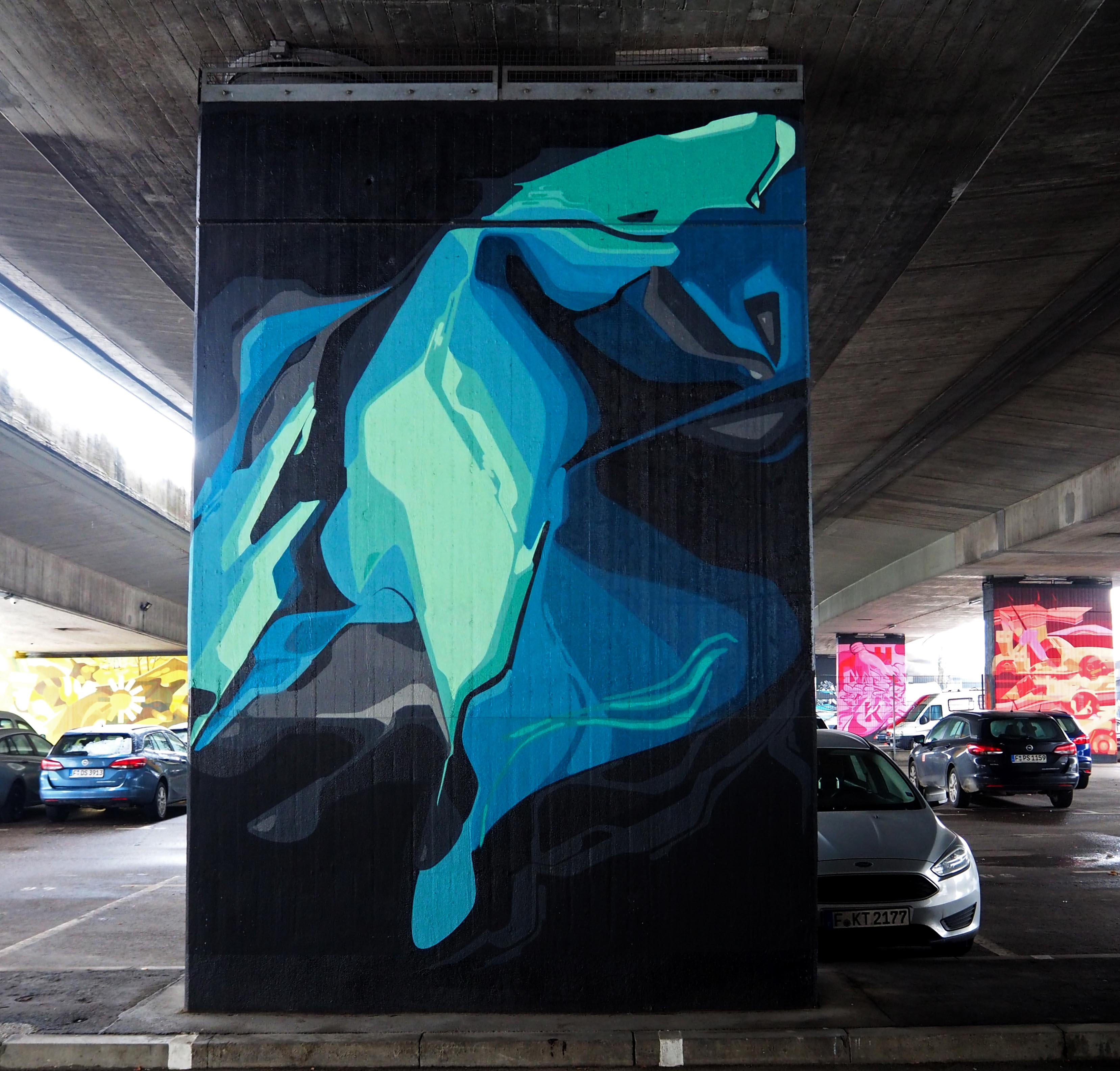 Brückenpfeiler von Acid 79 in schwarz, grau, blau und grün gestaltet