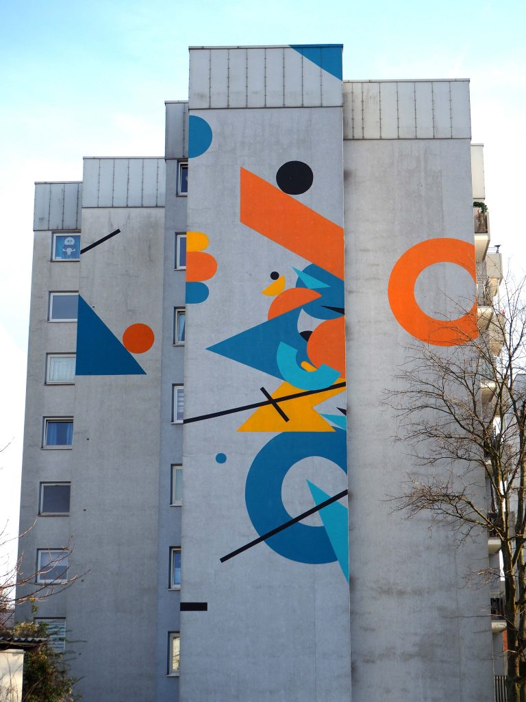 geometrische Formen auf der Hauswand